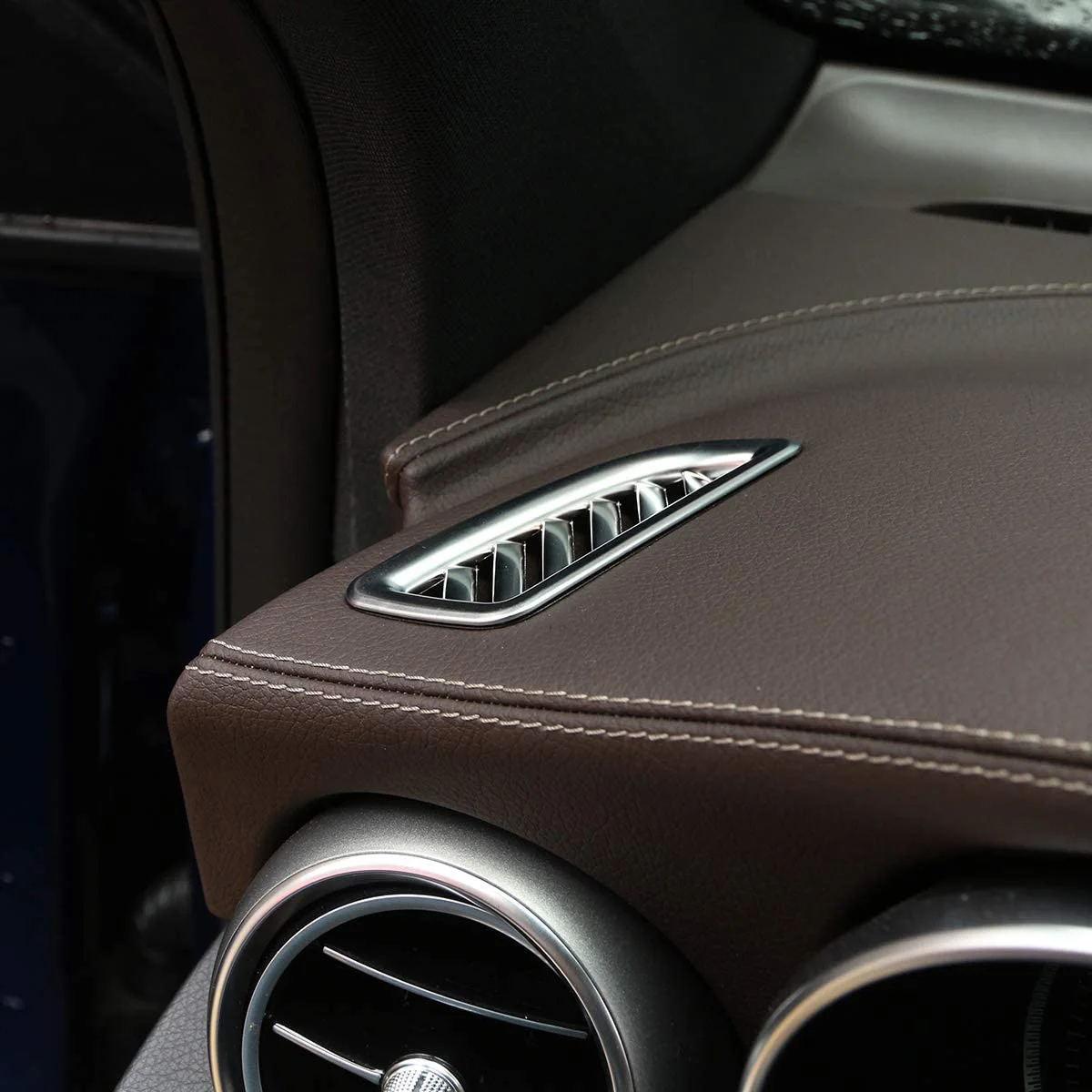 Крышка вентиляционного отверстия приборной панели кондиционера для Mercedes Benz GLC 200