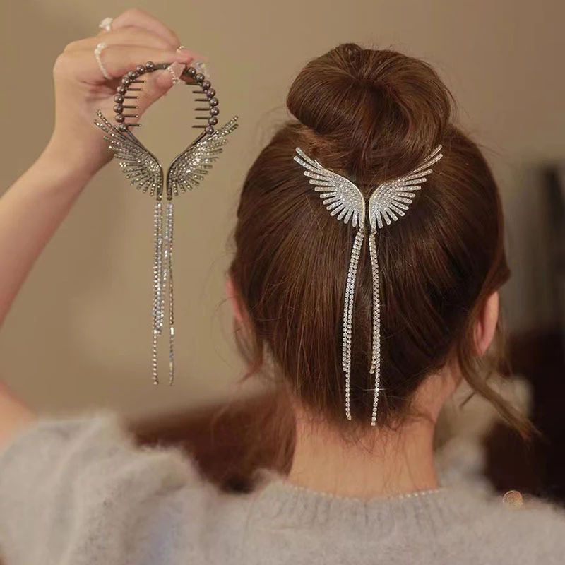 

Butterfly Tassel Hair Clips For Women Pearl Crystal Hair Claw Clip Fashion Hairpin Shaking Move Shark Crab Clip Hair Accessories