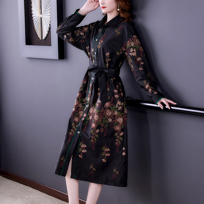 

2023 Spring Autumn Women Embroidery Floral A Line Sash Black Floral Trench Coat , Woman Vintage Fall 4xl 5xl Loose Coats