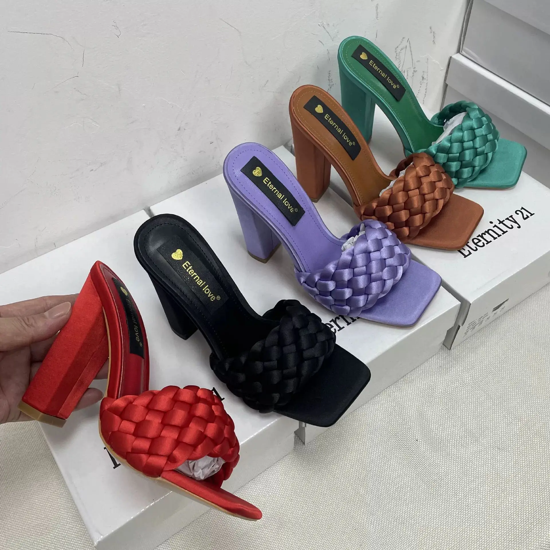 

Slippers 2022 New Brand Big Rivet Women Sandals Square High Heel 12CM Ladies Elegant Dress Pumps Shoes Ankle Buckle Shallow Mule