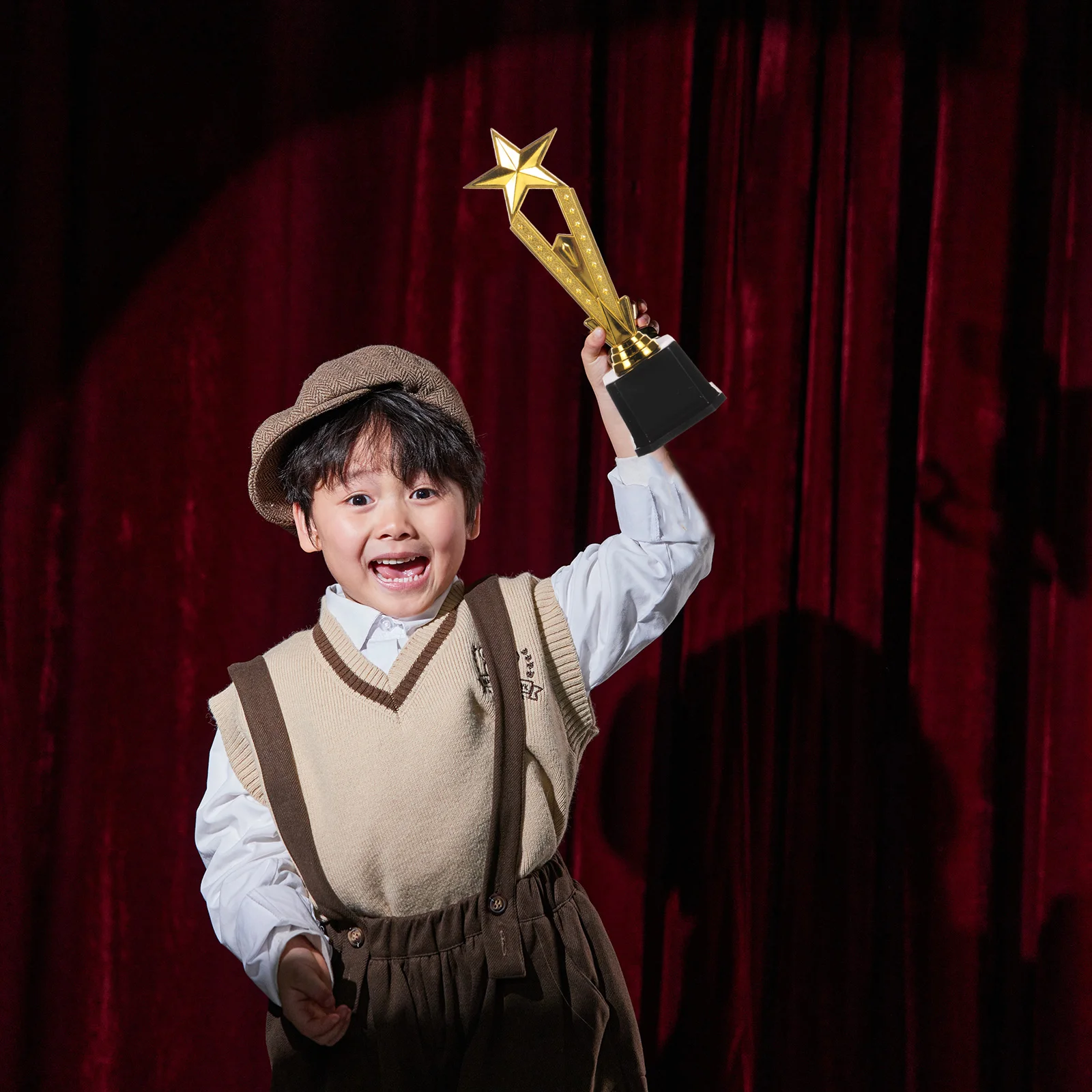

Children's Trophy Baseball Medals Kids Ceremony Competition Pentagram Winner Appreciation Gift Plastic Party Trophies