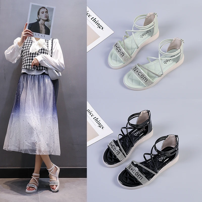 

Новинка лета 2022, классическая женская обувь, модные Универсальные сандалии с мягкой подошвой, износостойкие шлепанцы, удобная пляжная обув...