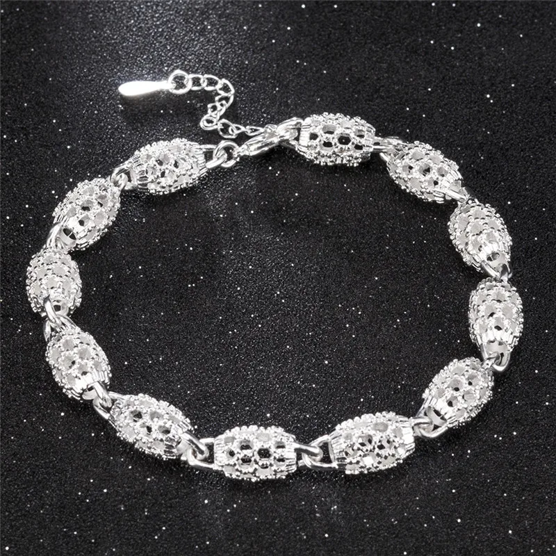 

Simple Fashion Bracelet Creative Oval Openwork Carved Bracelet for Women Girl Party Jewelry Gift