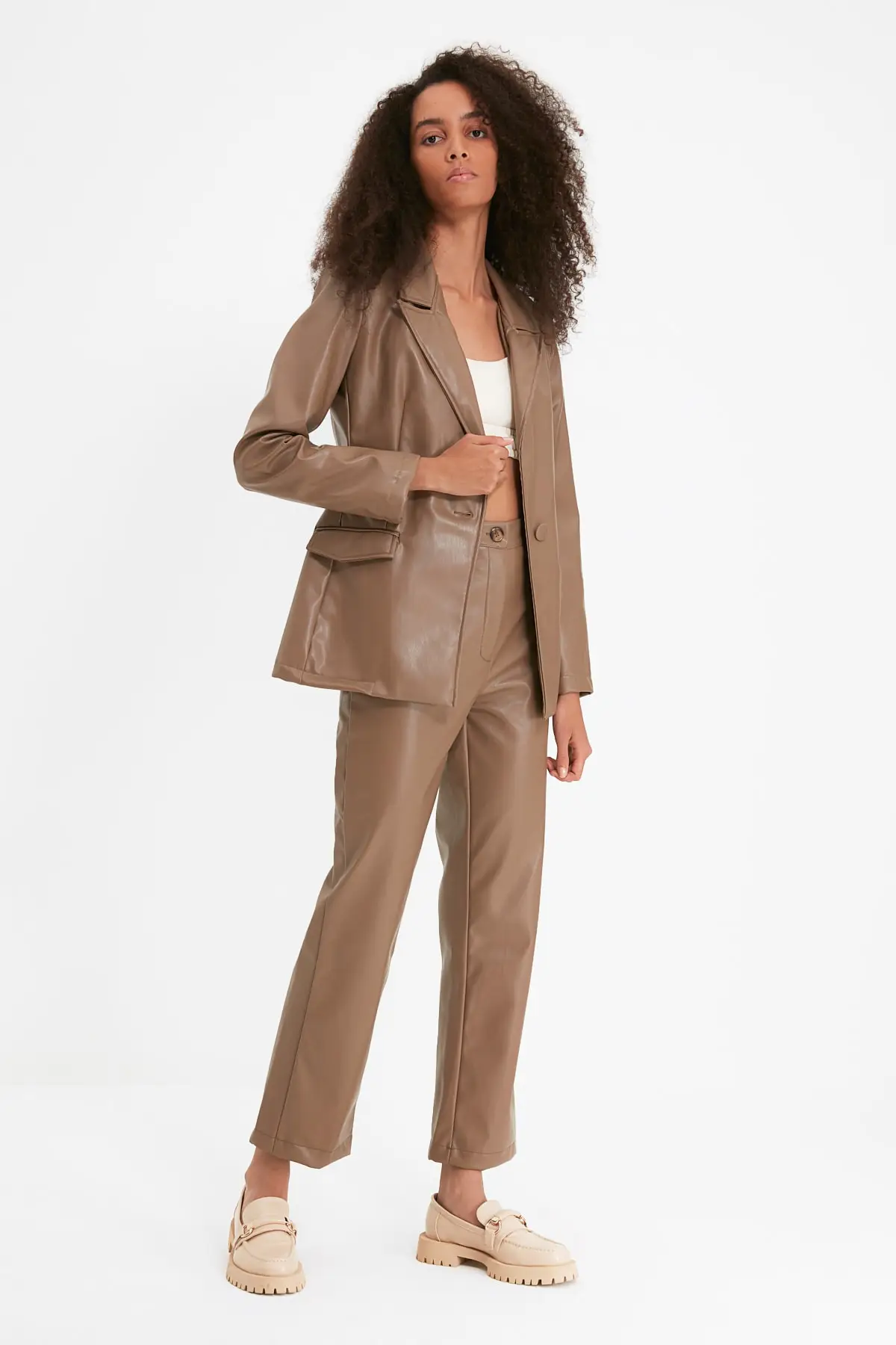 

Trendyol Flat Cut Pants TWOAW22PL0284