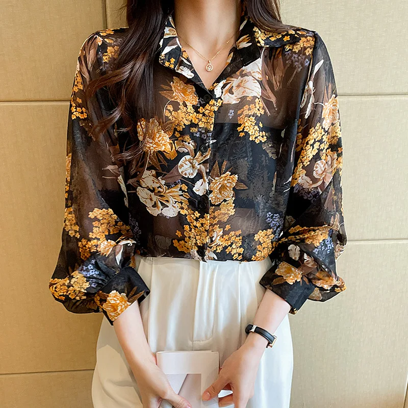 Women's Blouses Vintage Summer Printed Shirt 2023 Autumn New Lantern Sleeves Chiffon Loose Shirt Single Breasted Lapel Lady Top