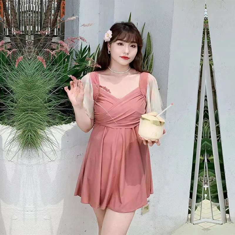 

Купальник большого размера с V-образным вырезом, женский купальник в Корейском стиле, новинка 2023, женское цельнокроеное ТРАПЕЦИЕВИДНОЕ ПЛАТЬЕ, консервативная пляжная одежда с защитой от сыпи