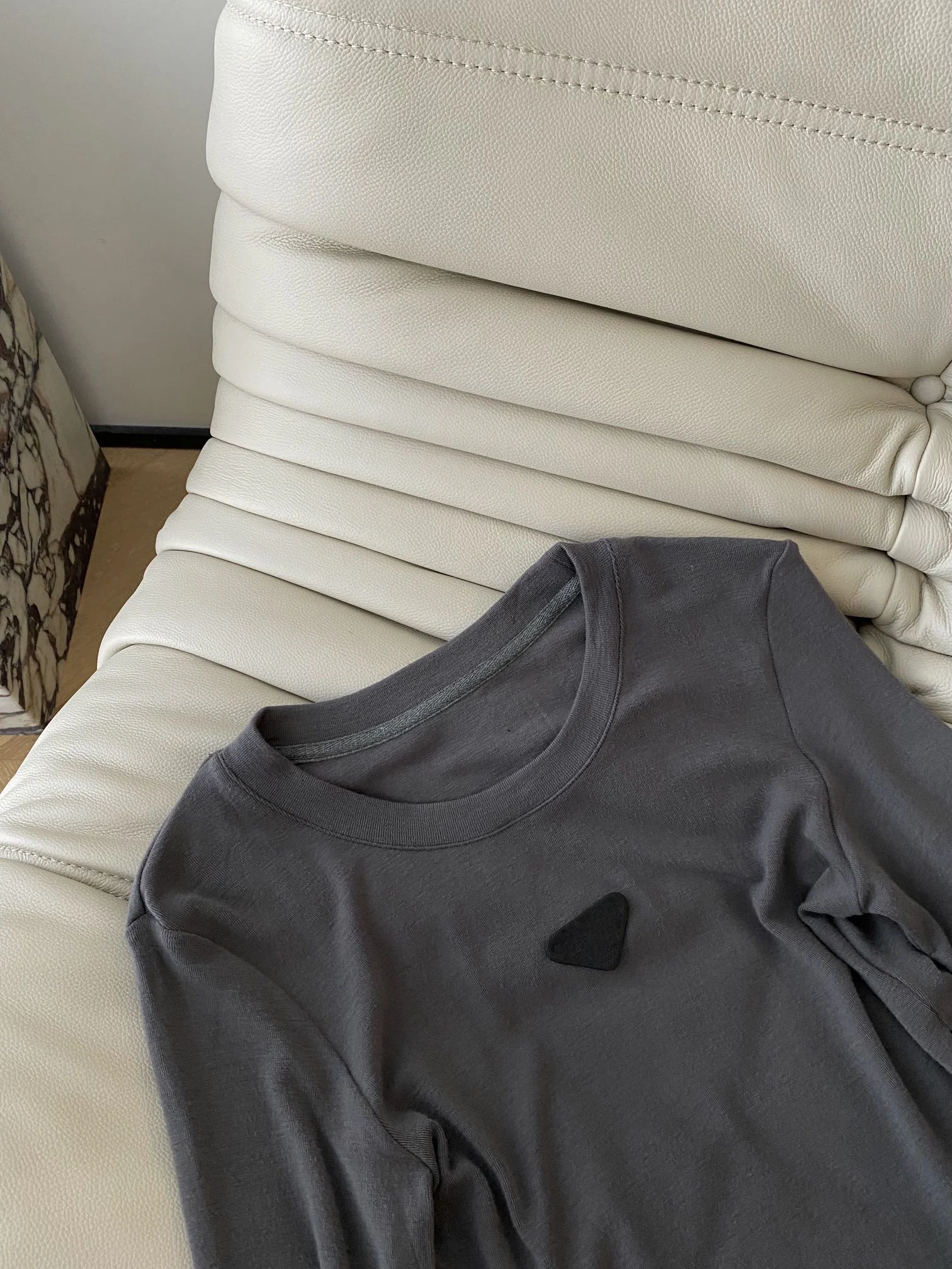 Женская одежда 2024 простое плиссированное платье в стиле пэчворк весна-лето