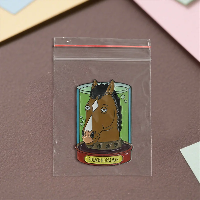 BoJack Horseman Юмористическая анимационная булавка Аниме Металлическая брошь Вдохновленная антропоморфными аксессуарами для значков лошади (art.: 3920ceefb04ea) - 3920ceefb04ea