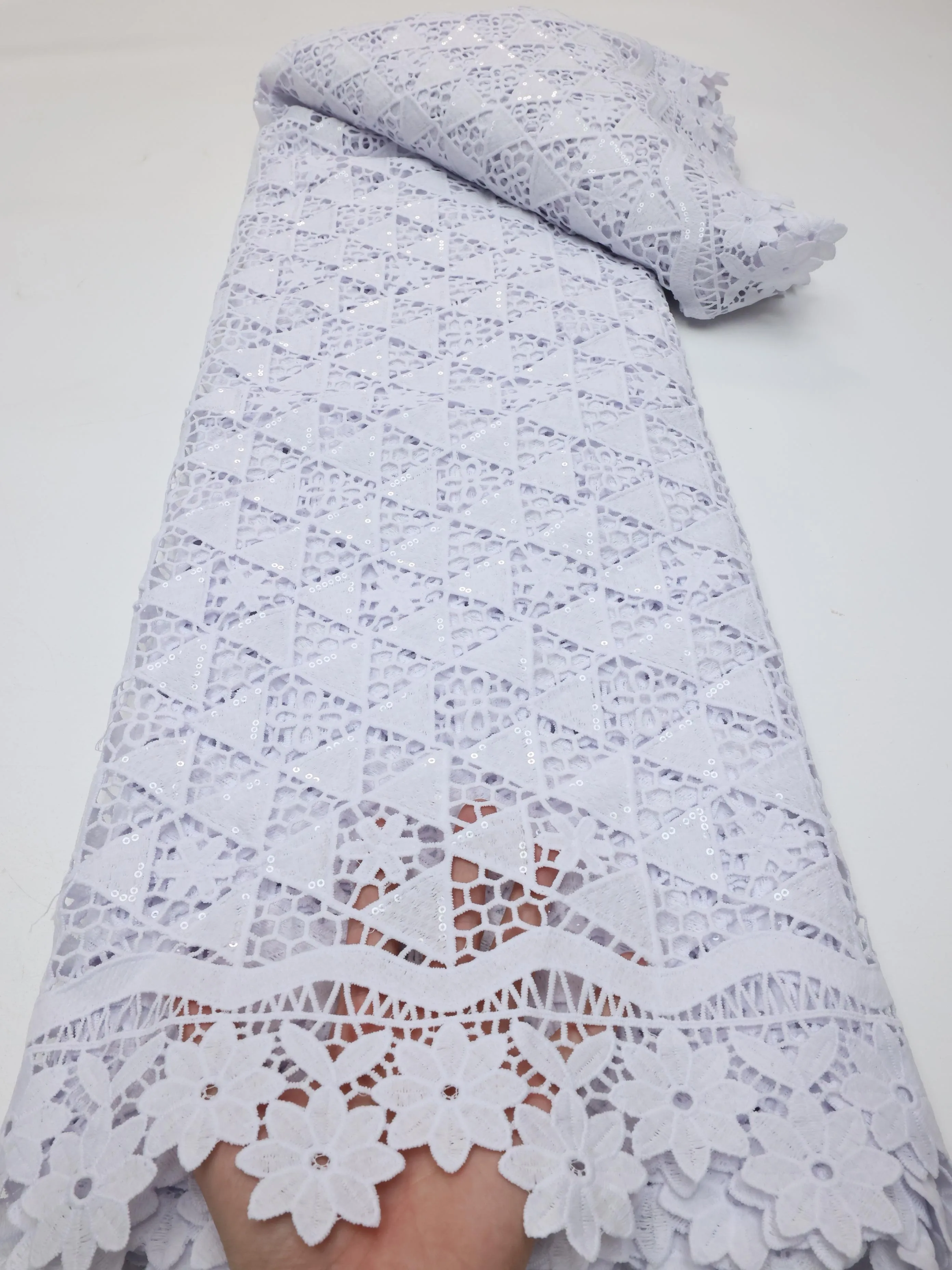 Экологичная вышитая молочная шелковая кружевная ткань для нигерийского