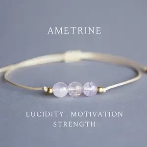 Женский браслет из драгоценных камней