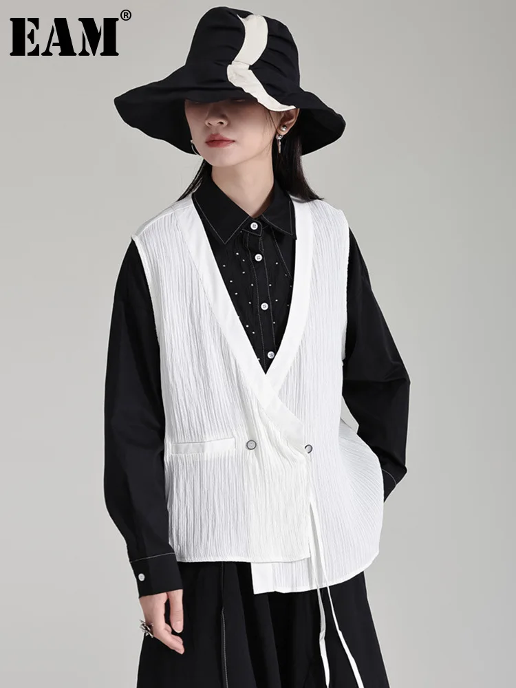 

[EAM] Women Loose Fit White Pleated Bandage Big Size Vest New V-collar Sleeveless Fashion Tide Spring Autumn 2023 1DH1616