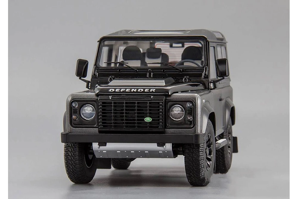 Defender производитель. Defender Land Rover 2022 комплектация.