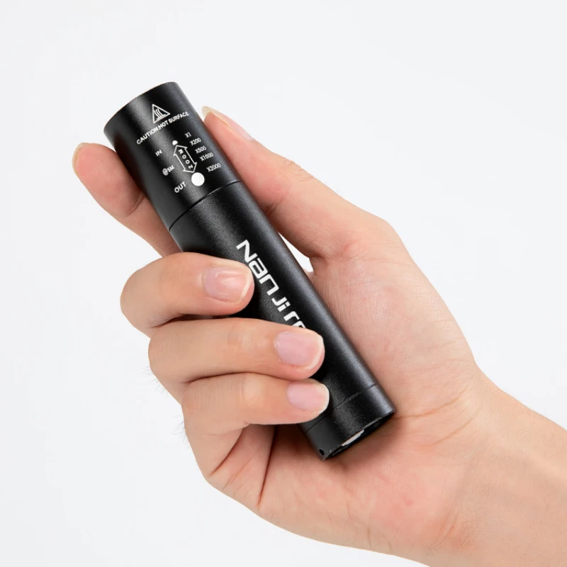 

small Tactical Flashlight Diving Outdoor Lighting Underwater Battery Flashlight mini Bicycle Light Lampe Torche Workshop tools
