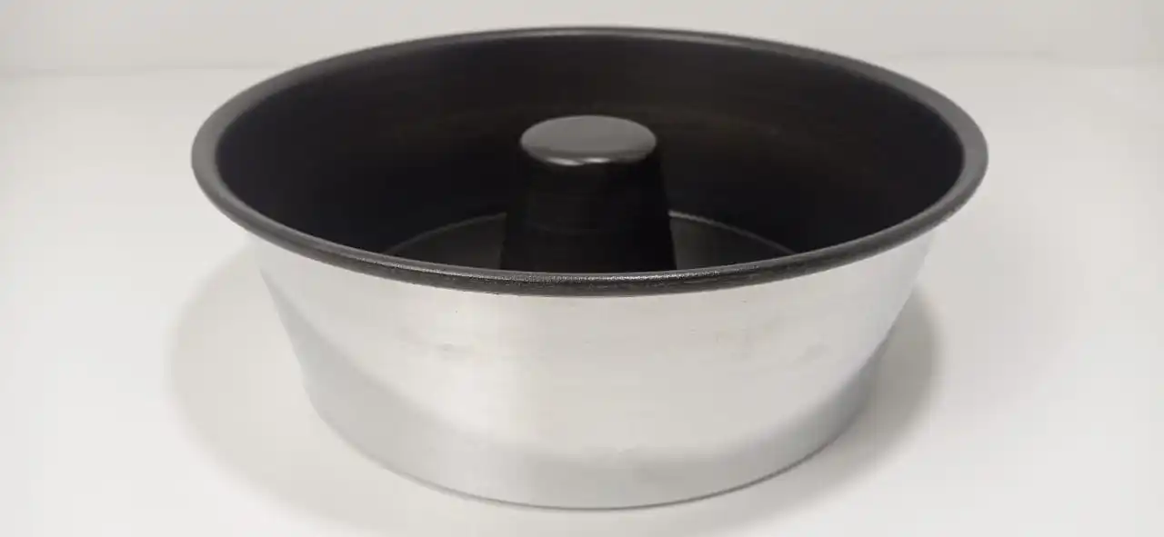 

Non-stick Shape With Tube For Pudding-20x8cm-APPLE STORE