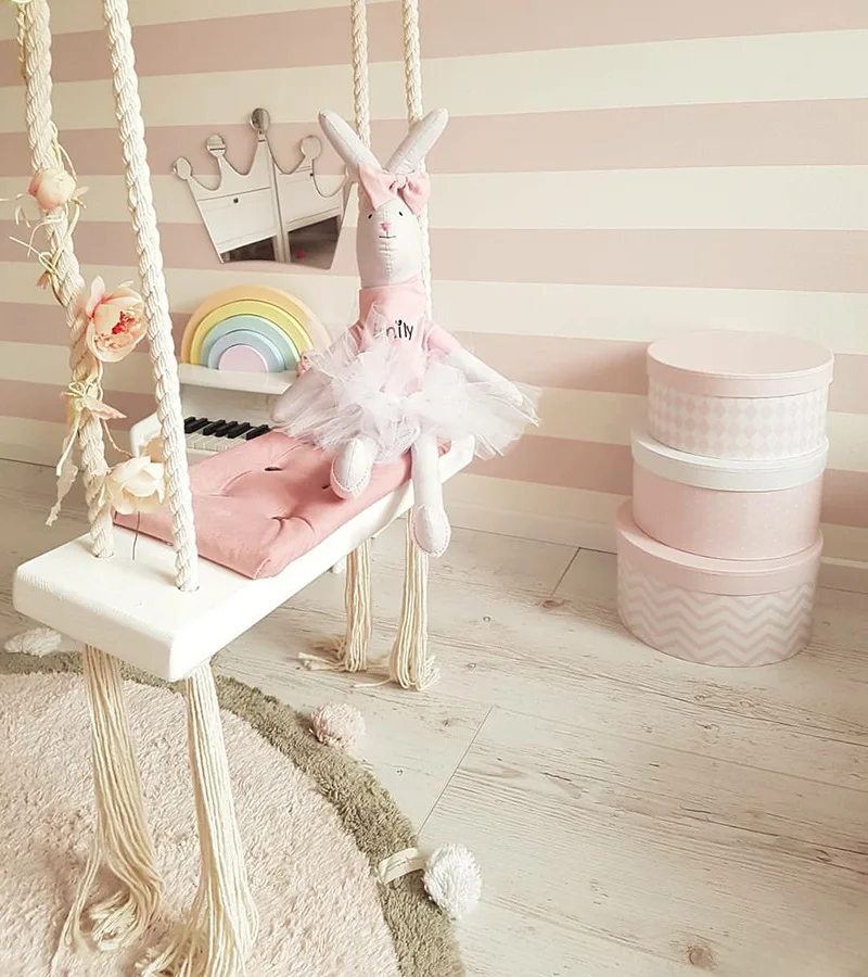 

Children's Swing Hanging Chair Children's Room Decoration Baby Entertainment Swing Solid Wood Board Sponge Pad Cotton Rope Swing