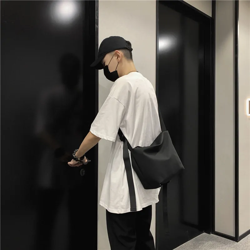 

Crossbody fashion brand Japan retro pu bag men's casual simple large-capacity shoulder bag crossbody J5