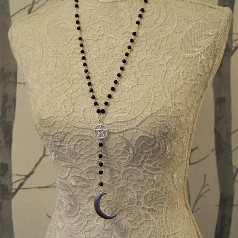Длинное готическое ожерелье в форме новой луны с черным жемчугом и