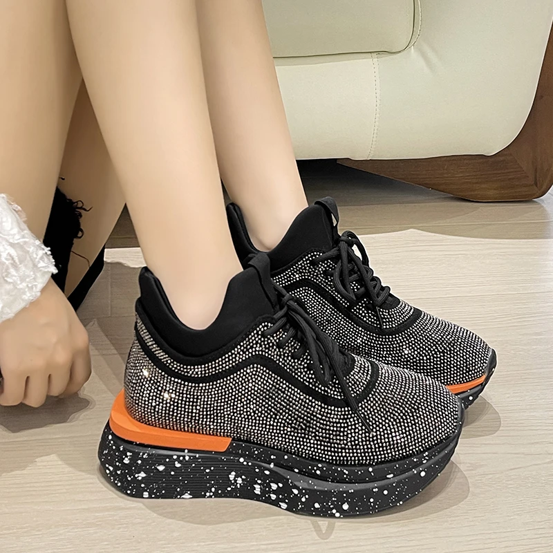 

Новинка 2024, зимняя женская повседневная спортивная обувь для путешествий, дизайнерская зимняя спортивная обувь на толстой подошве для женщин, женская обувь