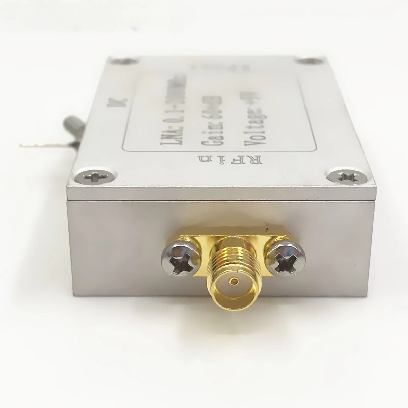 Радиочастотный широкополосный усилитель 0 1–2000 МГц 64 дБ