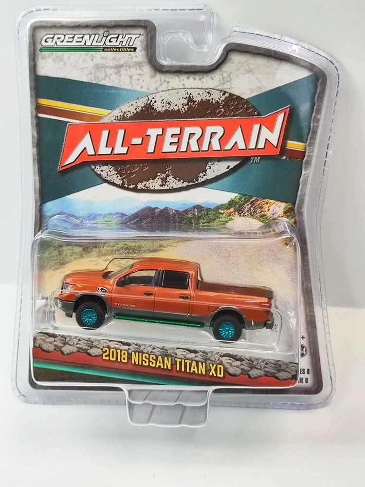 

Green Light 1:64 Scale All-Terrain 8 - 2018 Nissan Titan Pickup Alloy Model
