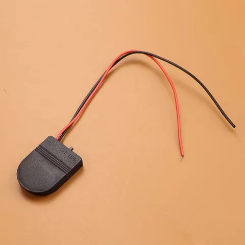 JCD 10 шт., один двойной слот CR2032, кнопка, держатель для батарейки типа «таблетка», крышка с переключателем ВКЛ-ВЫКЛ, выводы, 3/6 В, батарейный отсек