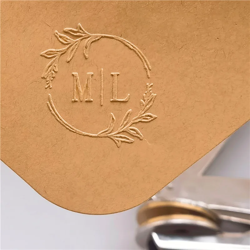 Индивидуальные инициалы штамп для тиснения книг на свадьбу адреса форма