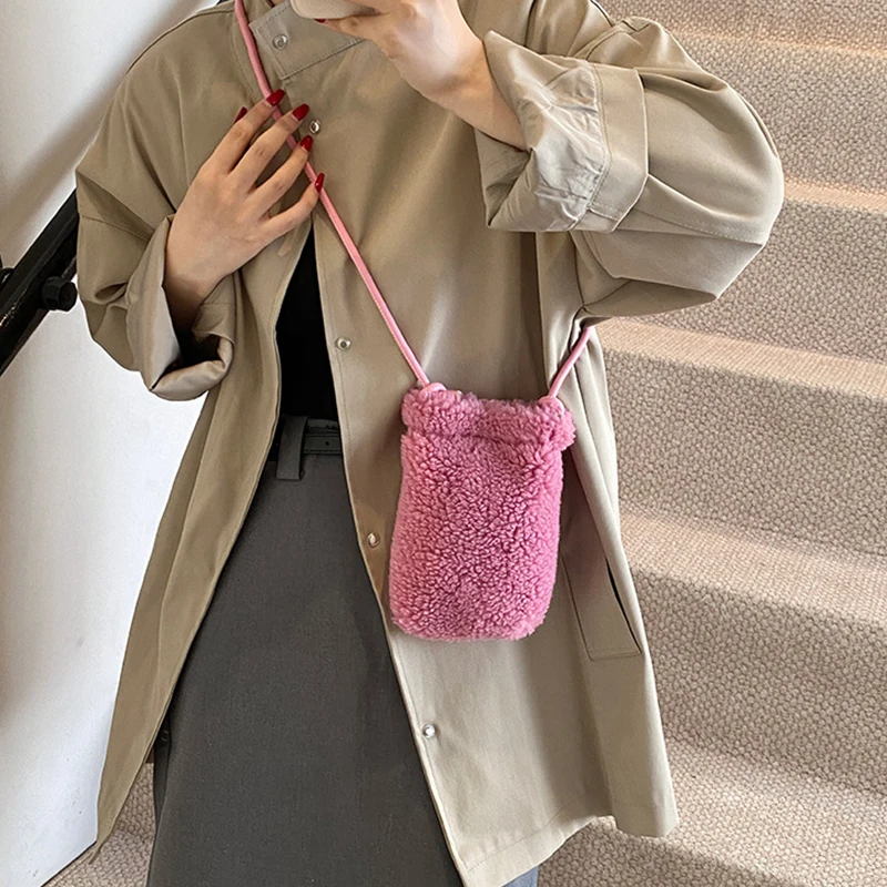 Модная осенне-зимняя новая стильная плюшевая сумка универсальная через плечо