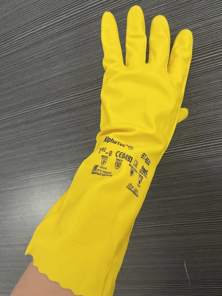Ansell ALPHATEC® 87-650 Легкие защитные перчатки из резины