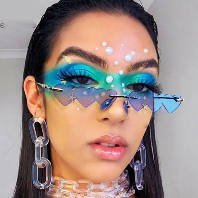 

Women's New Fashion Sunglasses Ladies Personality Frameless Love Sunglasses Trend Street Shooting Glasses