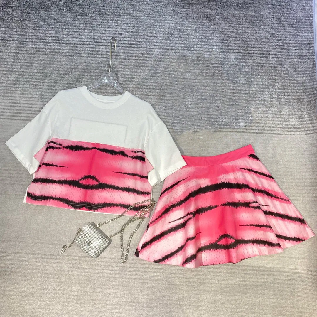 

2022 Summer New T-shirt Short Sleeve O Neck Crop Top Sexy Skirt 2 Piece Set Women's