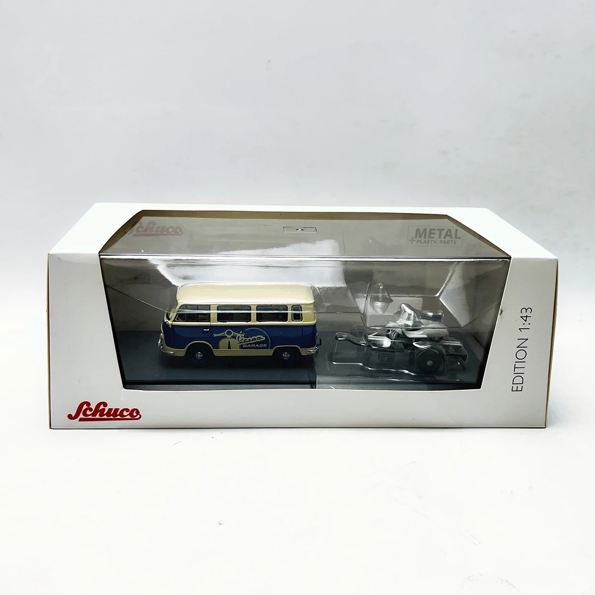 Фото Модель автобуса Ford FK 1000 1953 года Schuco, масштаб 1:43, литой сплав, классика, ностальгия, подарки для взрослых, сувенир, статическая модель для демонстрации №1