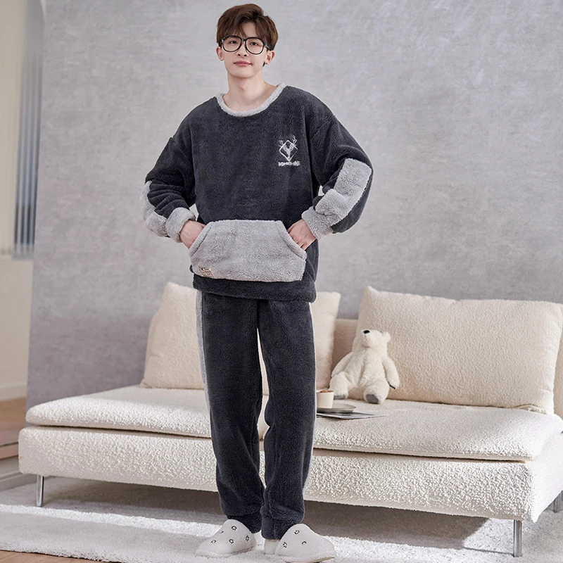 FUNISHI Winter Pajamas Plus Size 4XL Men Sleepwear Coral Fleece Pajama Set Flannel Loose Version Inspissate Pullover Nightgown