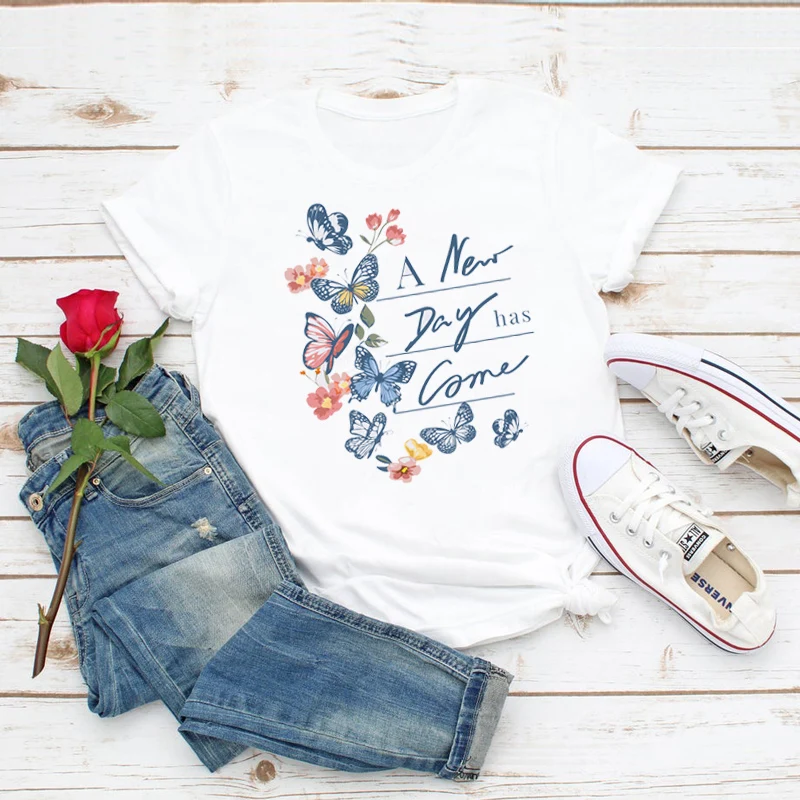 

Женская футболка с рисунком бабочки в стиле Харадзюку, свободная повседневная футболка, женский белый топ с коротким рукавом.