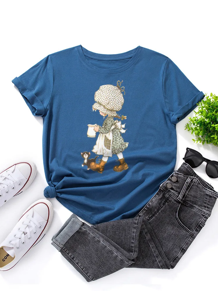 Женская хлопковая футболка с коротким рукавом круглым вырезом и принтом |