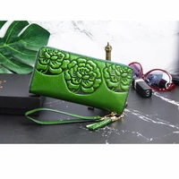 2022 new leather vintage embossed womens long wallet large capacity zipper card holder coin purse wrist strap clutch phone bag
