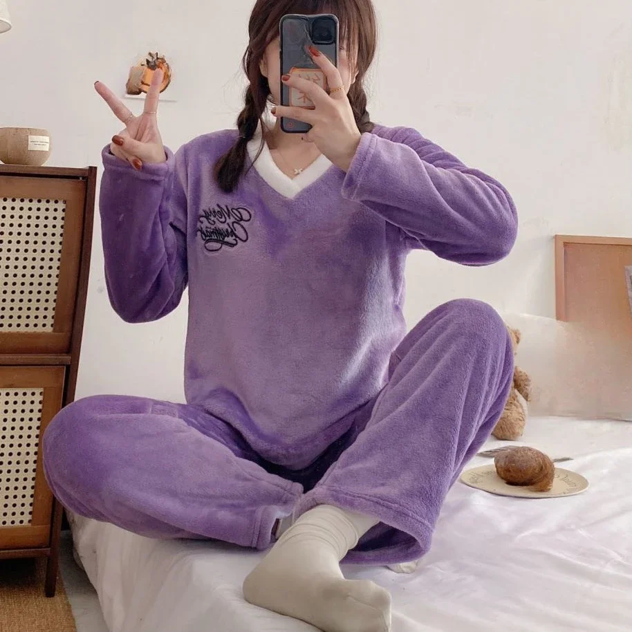 Зимние пижамные комплекты новый стиль Женский фланелевый пуловер с V-образным