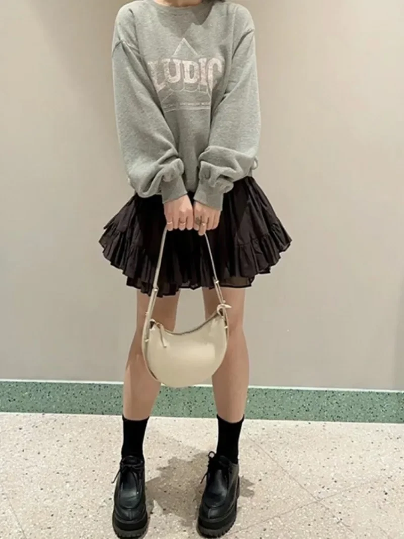 Мини-юбка трапециевидная с высокой талией на шнуровке