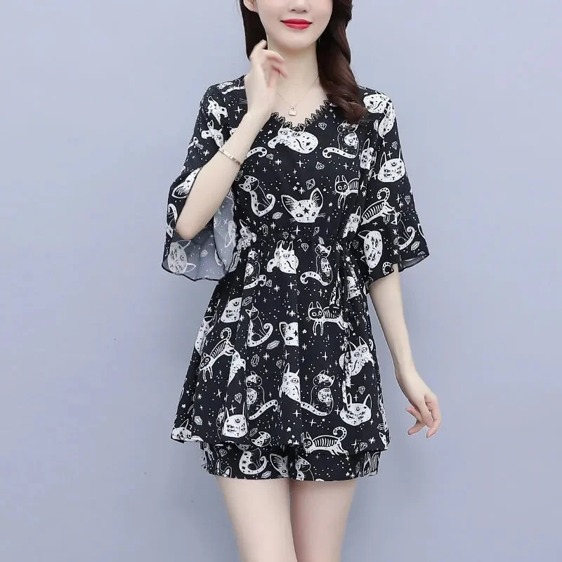 

Женский шифоновый костюм из двух предметов, повседневный женский свободный костюм-трапеция с принтом и короткими рукавами, комплекты из 2 п...