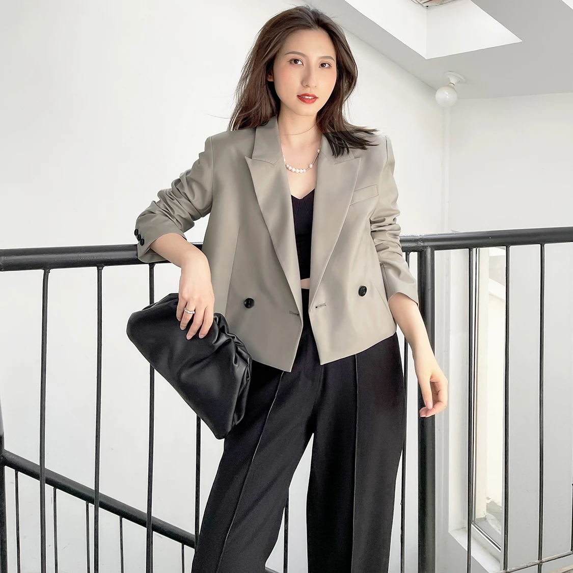 Новинка весна-осень 2022 Короткий Повседневный темпераментный жакет серый