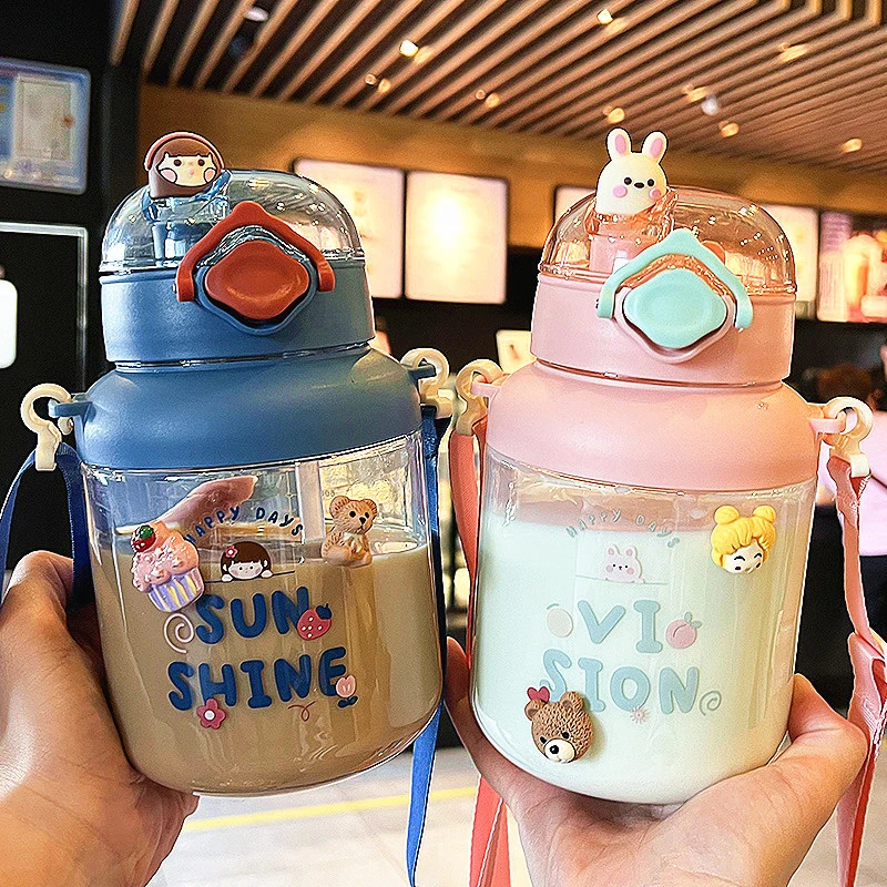

Kawaii Jumbo Bear Water Bottle With Straw For Kids Adults Cute Plastic Portable Milk Tea Large Gym School Drink Bottle BPA Free