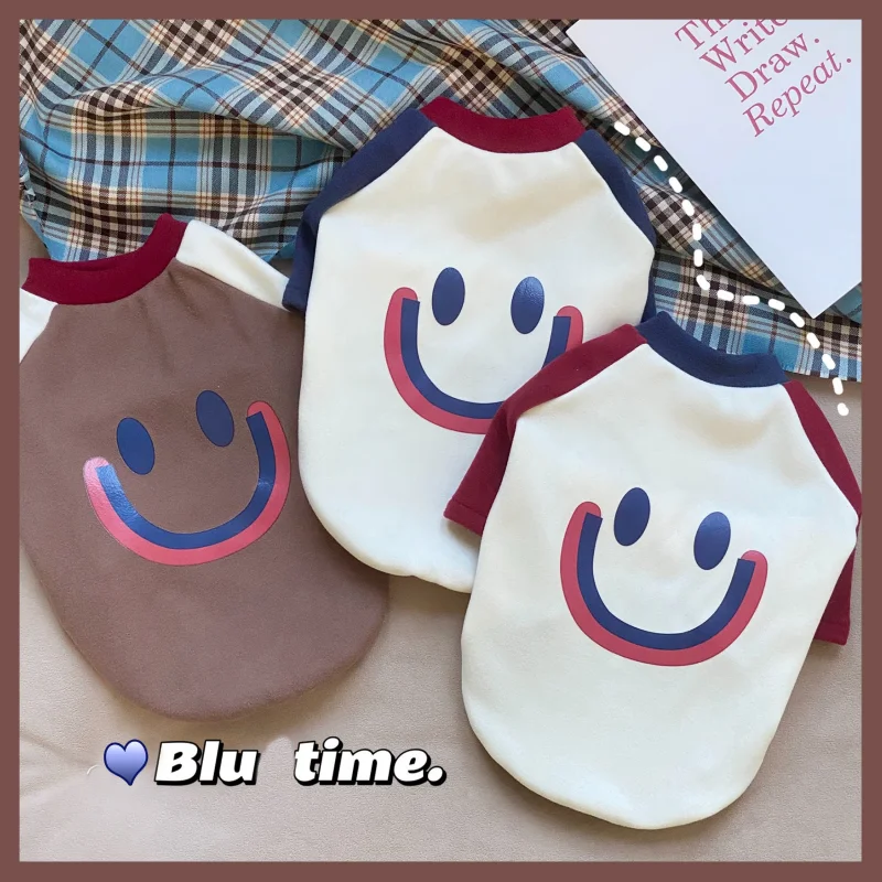 

Одежда для собак с улыбающимся лицом, рубашка, одежда для домашних животных с милым принтом, модная удобная повседневная одежда для собак, Бишон, оптовая продажа для девочек на весну и лето