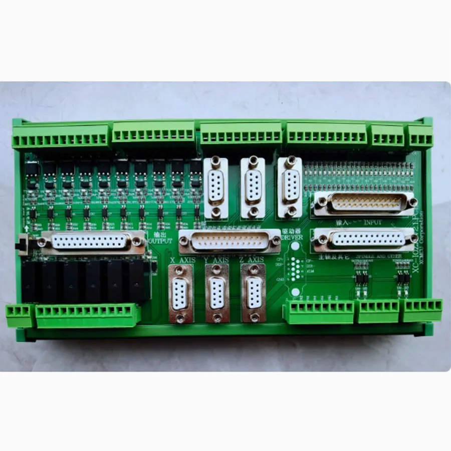 Интегрированная плата-адаптер Io board с 4 кабелями Db25, совместимая с XC609M, XC709M, XC809M, XC609D, XC709D, XC809D, XC609T, XC809T (art.: 3920d9fc86b4e) - 3920d9fc86b4e