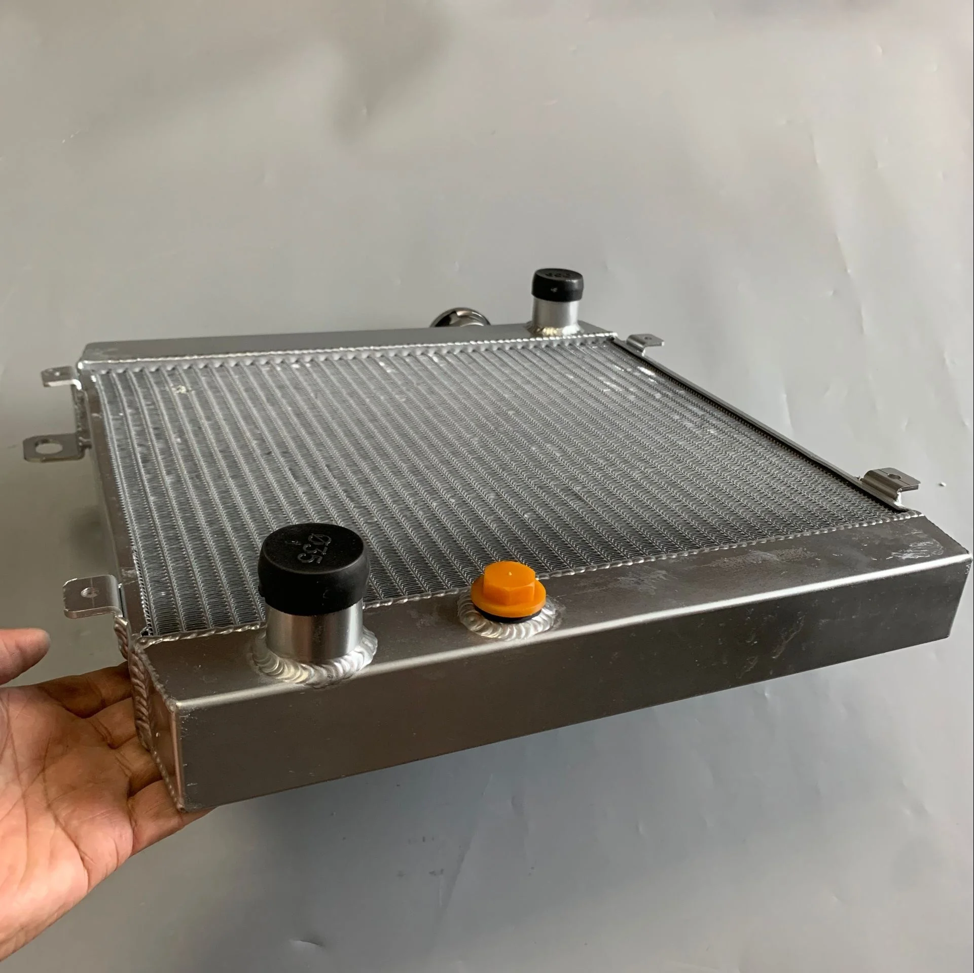 Высококачественная полностью алюминиевая система охлаждения для телефона 128 127