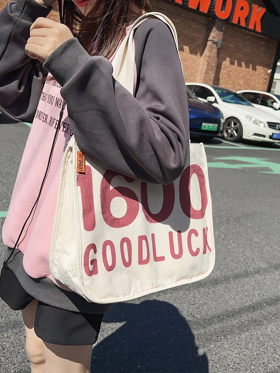 

Canvas Women Messenger Bag Female Art Vintage Big Shoulder Satchels Harajuku Fashion Hip Hop Large Student Crossbody School Bag