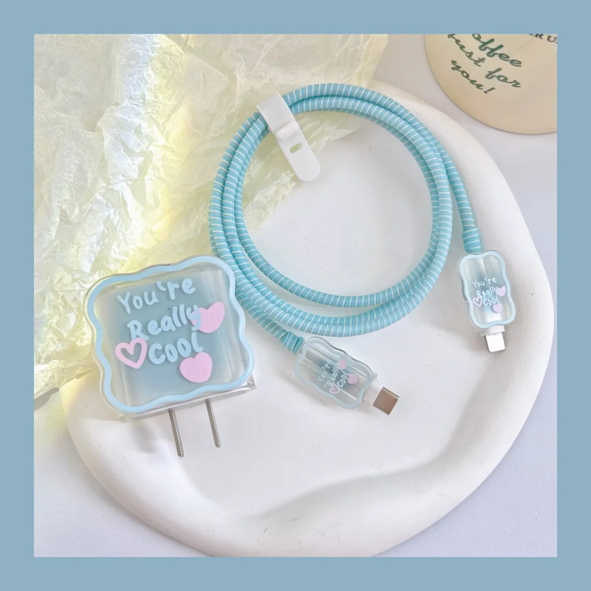 Фиолетовый защитный чехол для кабеля зарядного устройства с бабочкой iPhone 16 15 14 13