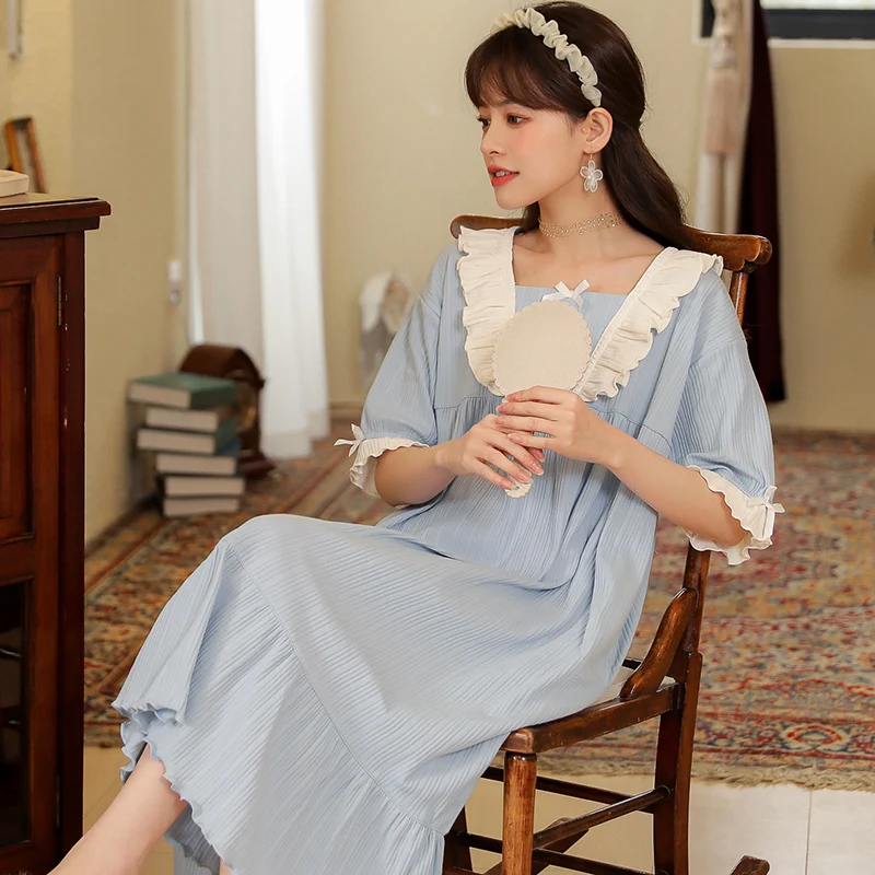 Women's Lolita Dress Princess Sleepshirts Vintage Palace Style Lace Embroidered Nightgowns Plus Size Nightdress Lounge Sleepwear