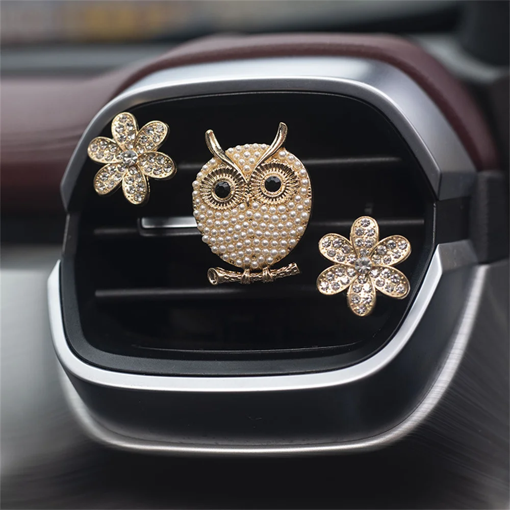 

90 Degree Conversion Direction Car Aromatherapy Car Air Outlet Aromatherapy Clip Fashion Lasting Fragrance Owl Aromatherapy Clip