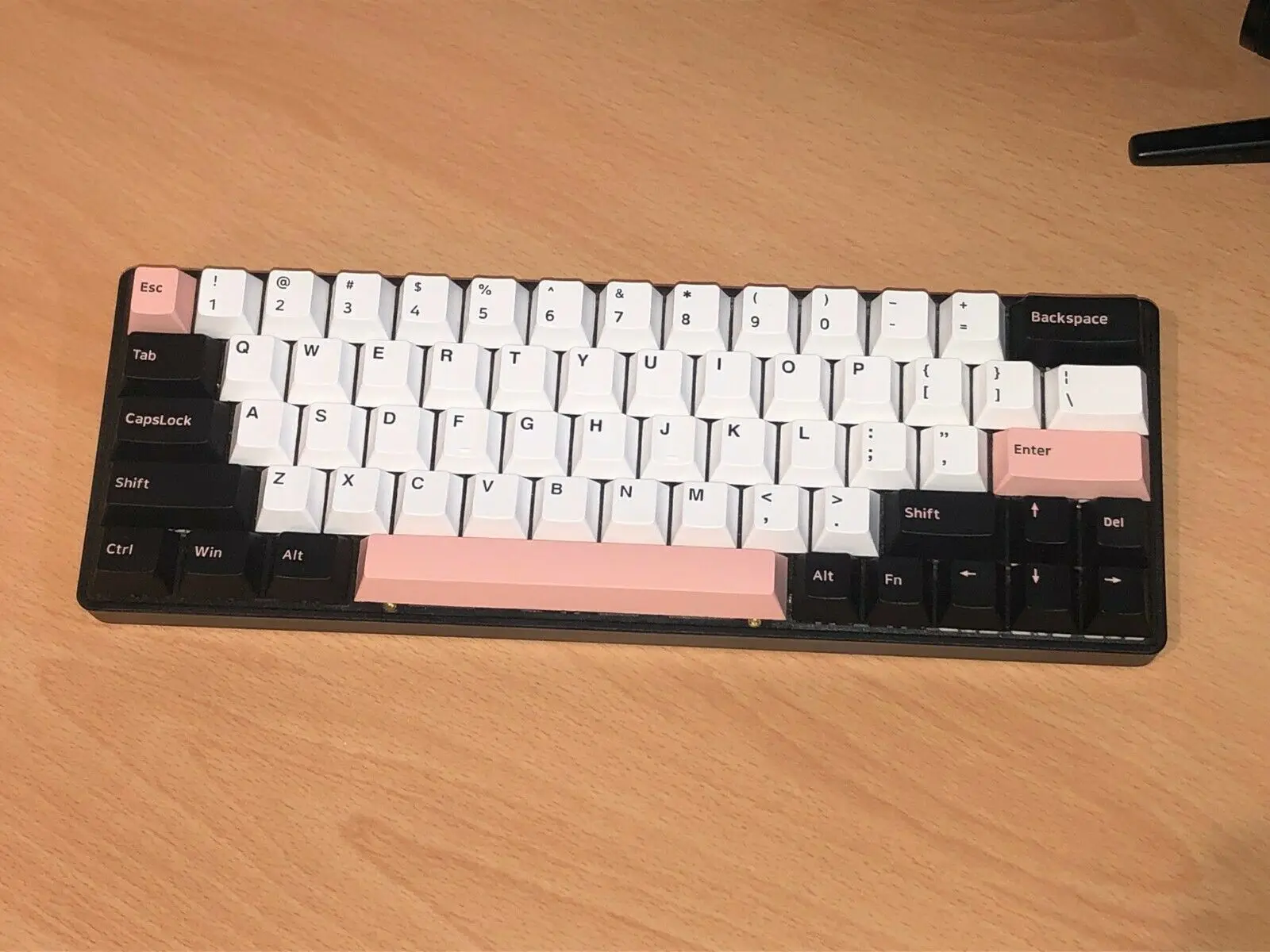 

Custom Mechanical keyboard (Cherry MX Black , dz60 hot-swap, handmade, gaming)