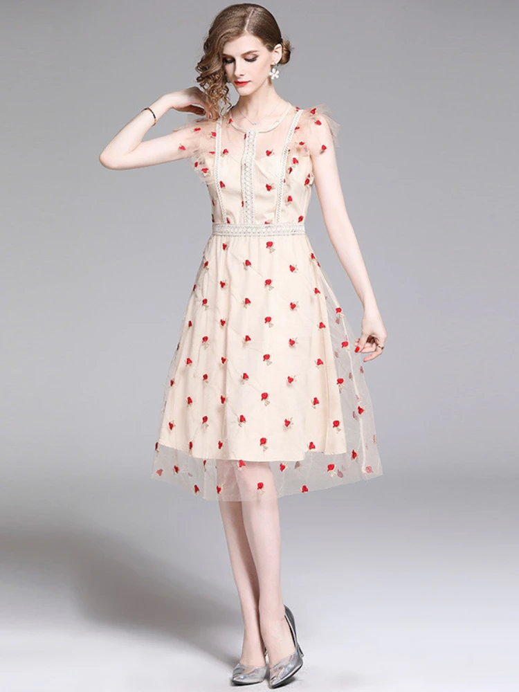 

Round Neck Flying Sleeve Heavy Industry Embroidery Mesh In Sweet Summer Dress Zipped Reticular High-waisted Dresses