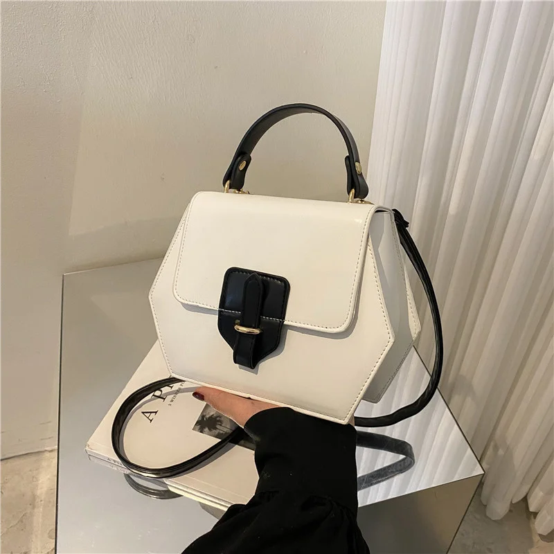 

2022 Geometric Shape Women Shoulder Bag Fashion Small Designer Handbags Solid Pu Leather Crossbody Bags